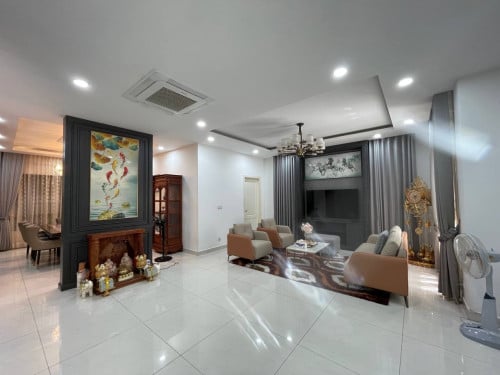 Queen II Villa for Rent at Borey Chip Mong Land, Grand Phnom Penh City