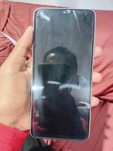Redmi 13C Global version Ram 8+2GB Storage 256G មានឆ្នាំងសាក់