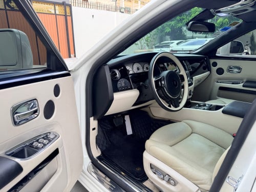 Roll Royce Ghost Series II 2015