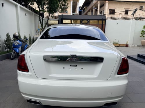 Roll Royce Ghost Series II 2015