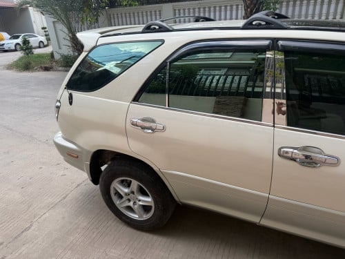 Rx 300 ប៉ុងមួយ