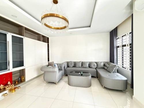 Single Villa for Rent at Borey Peng Huoth Beong Snor