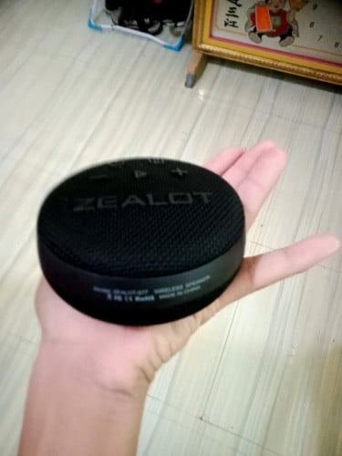 Speaker Model: Zealot-s77