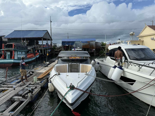 Speed boat for sale