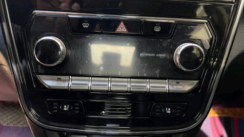 ssangyong tivoli 2023 fullពេញ ម្ចាស់​ដើម​ហ្សុីន​មួយ​ជុំ​