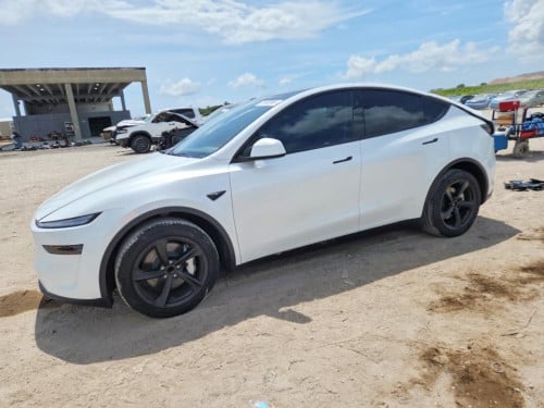 Tesla model Y 2026 long rang
