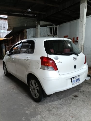 2008 Toyota Vitz Smart Key Full Option