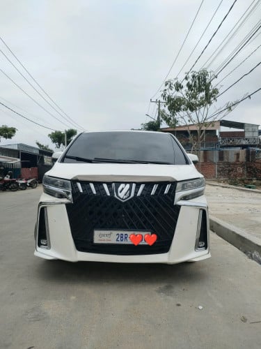 Toyota alphard 2016