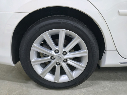 Toyota Camry Hybrid XLE 2013 Full Option
