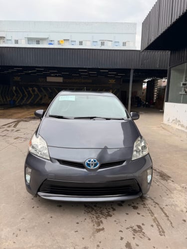 Toyota Prius 013 option 3