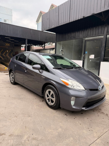 Toyota Prius 013 option 3