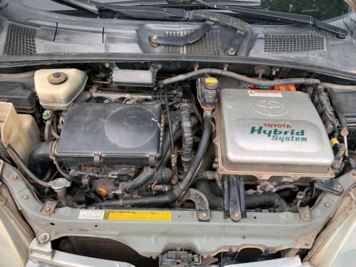 Toyota Prius 2001 hybrid ឡានមូល100%