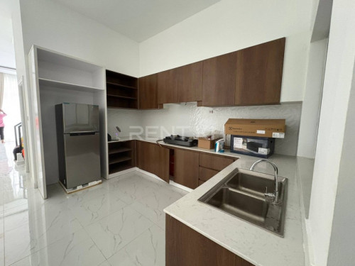Twin Villa for Rent at Borey The Woods, Prek Eng