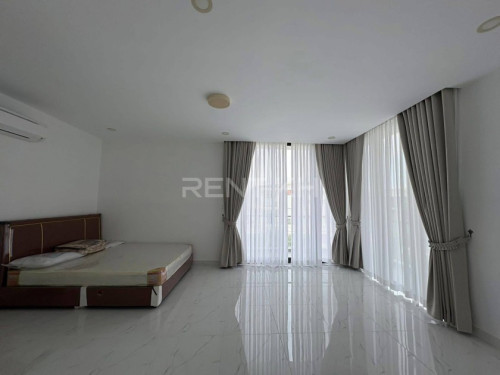 Twin Villa for Rent at Borey The Woods, Prek Eng