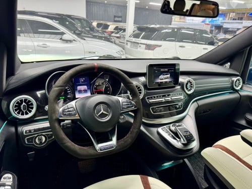 V250L 2018 ឡេីង 2026