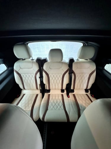 V250L 2018 ឡេីង 2026