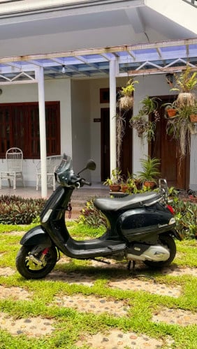 Vespa S 3v តម្លៃ2200$