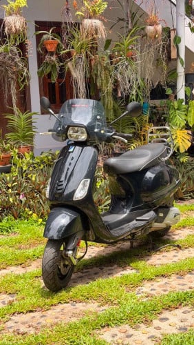 Vespa S 3v តម្លៃ2200$