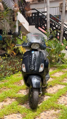 Vespa S 3v តម្លៃ2200$