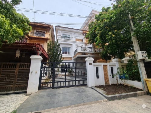 Villa for Rent📍Borey Piphup Thmey SenSok