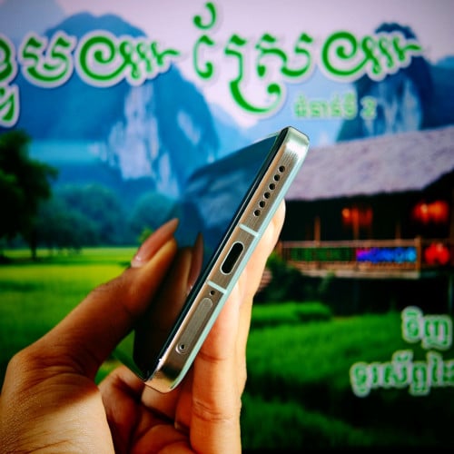 Vivo X200 Pro 5G Sim2 Global (វ៉ៃដូរបាន)មានធានាច្បាស់លាស់ត្រឹមត្រូវ