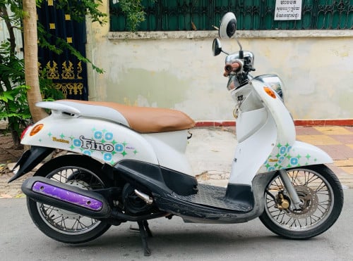YAMAHA FINO