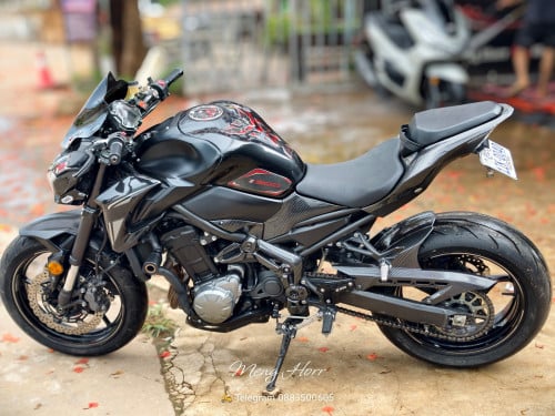 Z900 2017 មានពន្ធត្រឹមត្រូវ ម៉ាសុីនស្អាតដៃជើងសានុំ