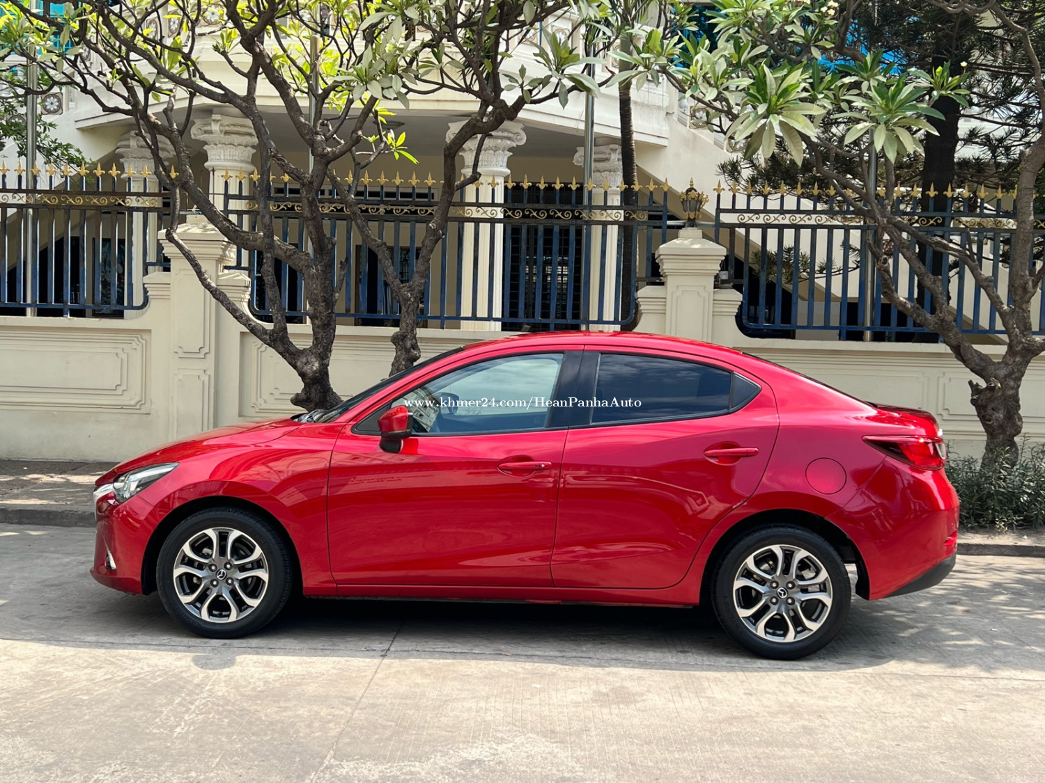 មហាសែនថ្មី MAZDA2 2018 ម្ចាស់ដេីមទីមួយ