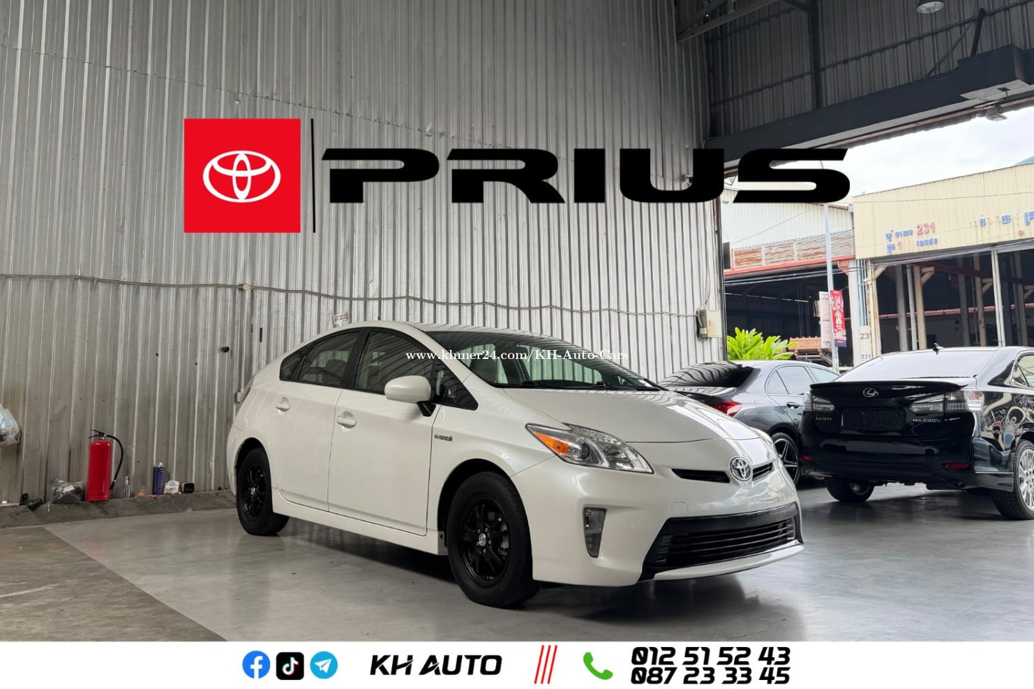 2013 Toyota Prius គ្មានប្រវត្តិបុកប៉ះ,លំដាប់មេឡាន,Autocheckពិន្ទុពេញកប់,ខាងក្នុងលឿង