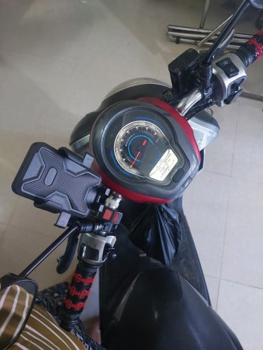 ស្កូពី និងសង់