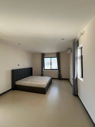 ផ្ទះវីឡាសម្រាប់ជួល