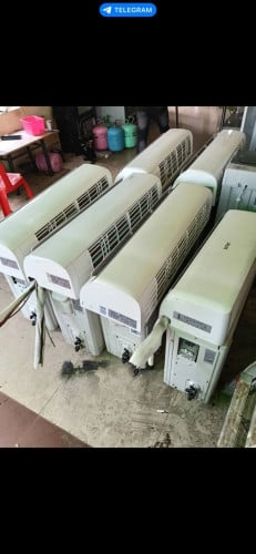 ថ្មីស្អាត