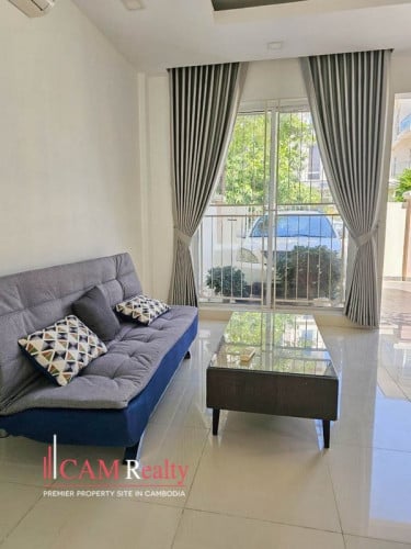 ផ្ទះវីឡាភ្លោះសម្រាប់លក់ក្នុងបុរីជីបម៉ុងសែនសុខ