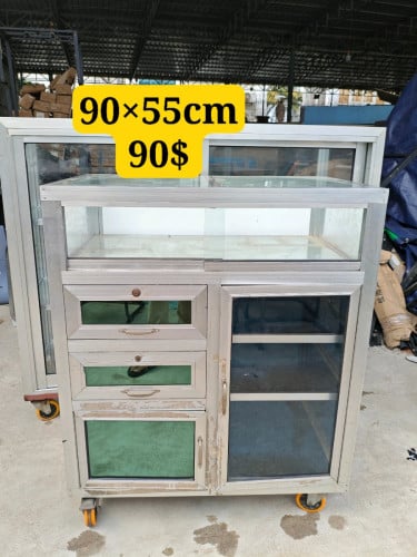 ទូកញ្ចាក់
