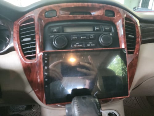 ឡានខ្ញុំជិះផ្ទាល់ 2001 V6 P1 Limited