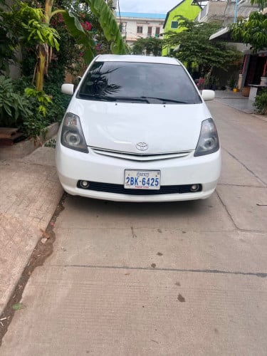 ឡាន លក់ឬ សាង