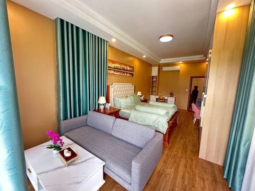 វីឡាអាចធ្វើបូទិចស្ទាមសូនា។