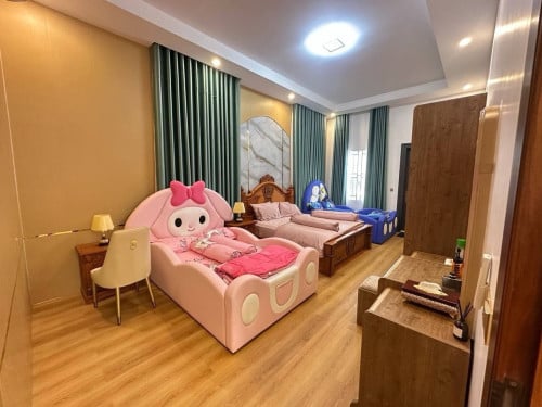 វីឡាអាចធ្វើបូទិចស្ទាមសូនា។
