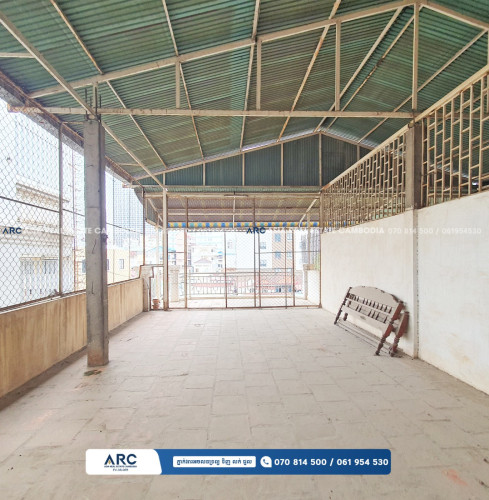 ផ្ទះជួលទីតាំងល្អនៅជិតផ្សារទួលទំពូង តំបន់ជនបរទេសច្រើន