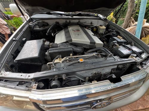 ឡានលក់ប្រើផ្ទាល់