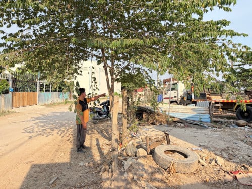 ដីលក់បន្ទាន់