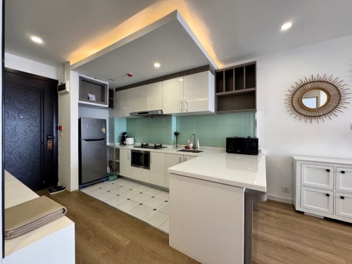 CASA Meridian 钻石云庭 || 带装修两房两卫出租 : Two Bedrooms