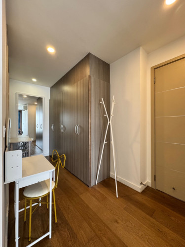 CASA Meridian 钻石云庭 || 带装修两房两卫出租 : Two Bedrooms