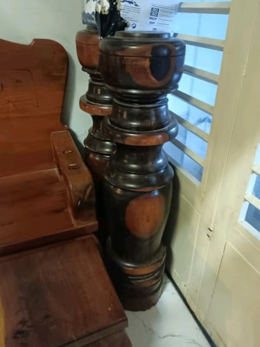 គ្រឿង​ឈើមួយទឹក លក់