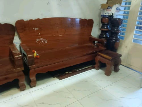 គ្រឿង​ឈើមួយទឹក លក់