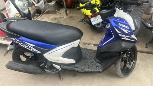 ម៉ូតូលក់មានពន្ធត្រឹមត្រូវ