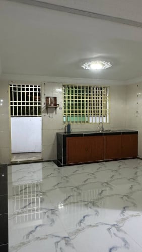 ដីផ្ទះលក់បន្ទាន់