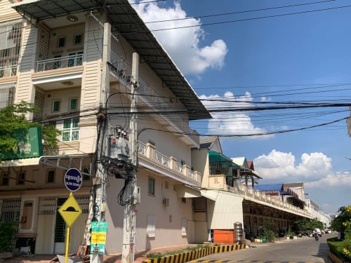 ផ្ទះអាជីវកម្មជួលនៅវាលស្បូវ