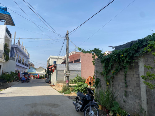 ដីលក់ផ្សារព្រៃទា