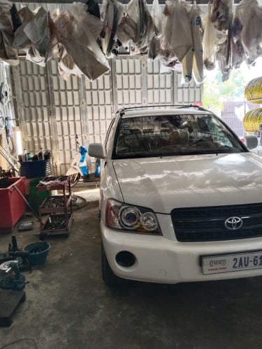 ទ្បានលក់ឆ្នាំ 01 ប៉ុង1 បួនម៉ាសុីនប្រភេទទ្បានស្អាតឈ្មោះខកញផ្ទាល់ តម្លៃចចារបាន